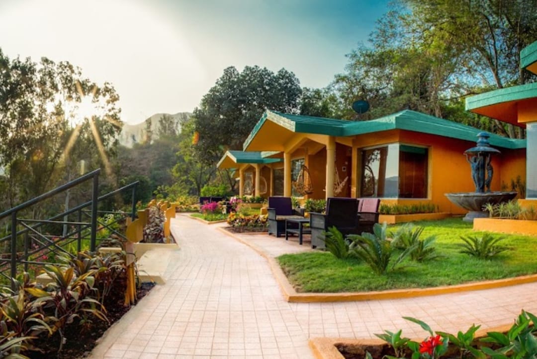 Residency Lake Resort & Spa