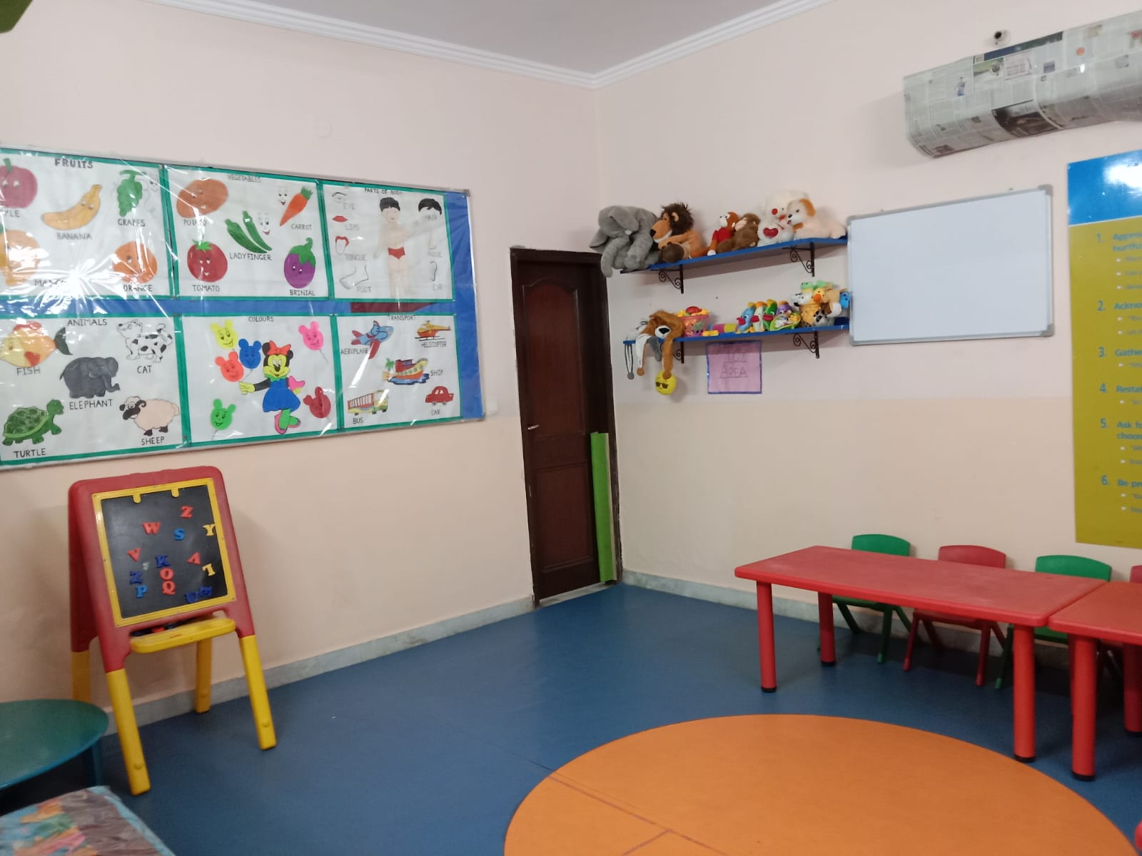 Footprints: Play School & Day Care Creche, Preschool in Kalkaji, Delhi