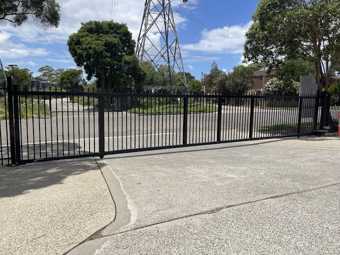 Mint-Fencing-Img