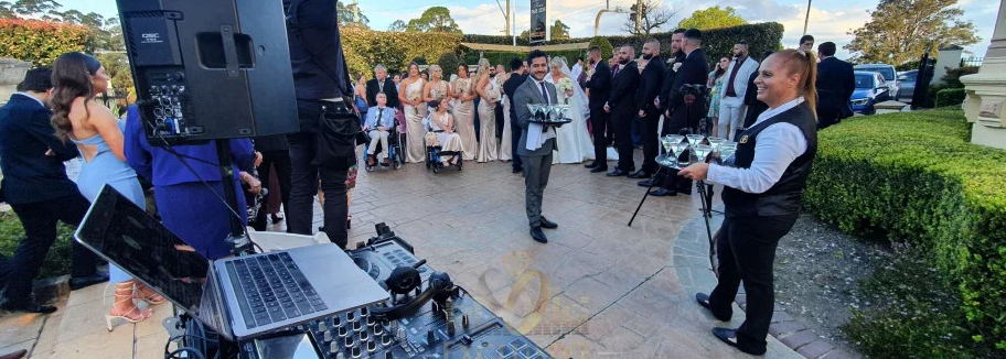 Exclusive-Wedding-DJs-banner